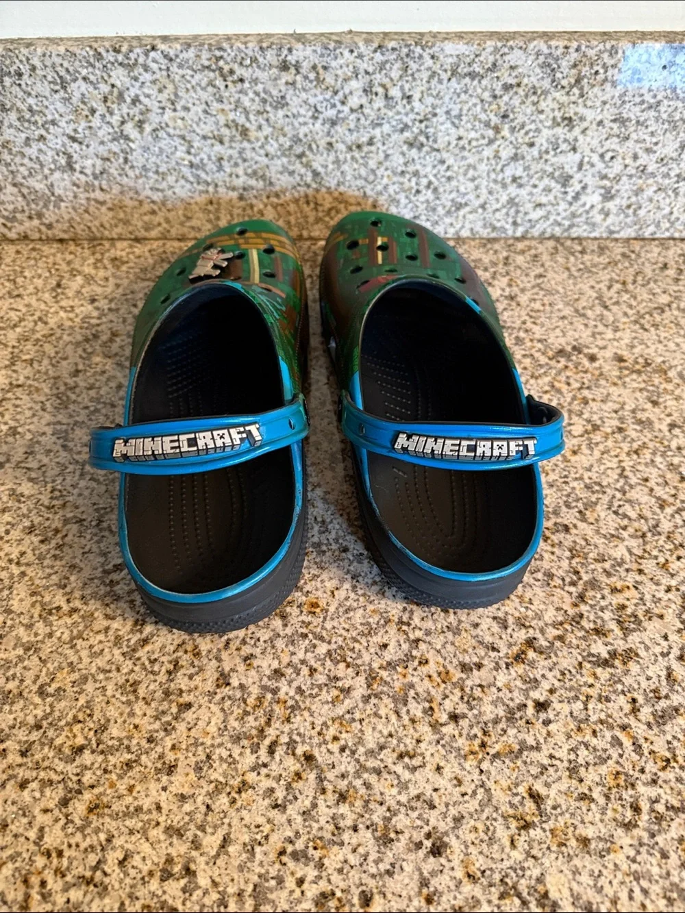 Crocs Adult Classic Clog in Minecraft M12